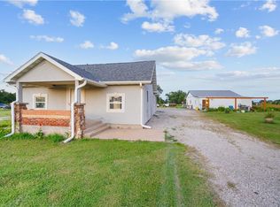 1448 County Road 5160, Coffeyville, KS 67337