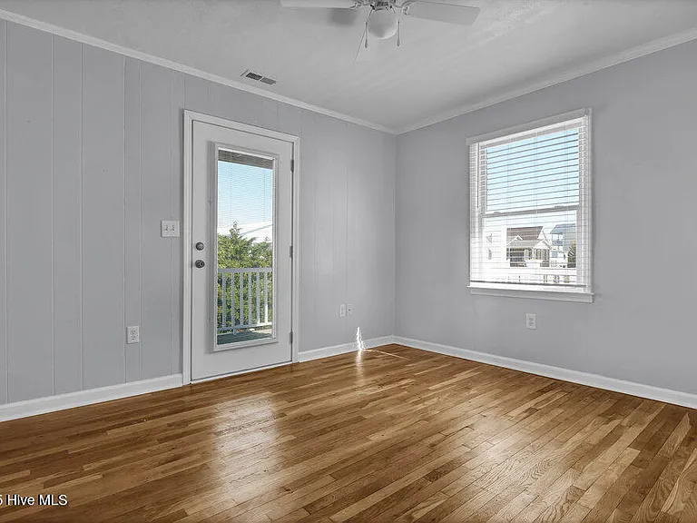 1207 N Topsail Dr — Photo 39