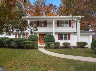 14246 Briarwood Ter, Rockville, MD 20853
