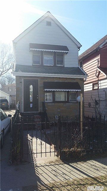 1st image of 11630 141st St