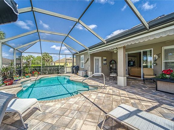 5th image of 1203 Emerald Dunes Dr