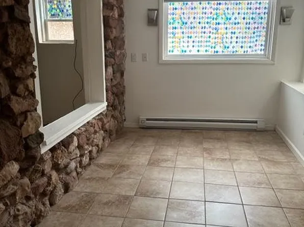 5 Narrows Rd, Manitou Springs, CO 80829