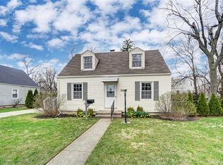 2247 E Bataan Dr, Dayton, OH 45420