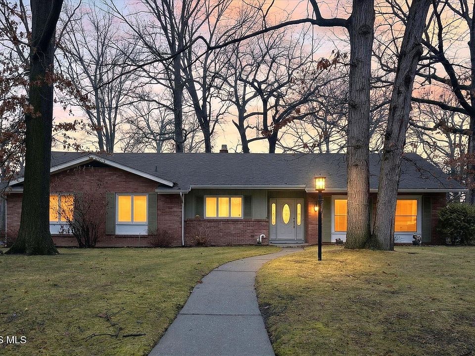1st image of 4608 Breckenridge Dr