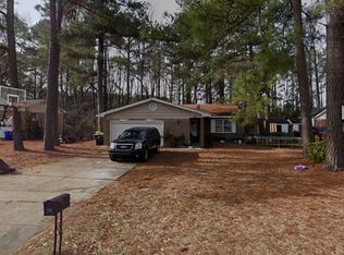 733 Goodyear Dr, Spring Lake, NC 28390