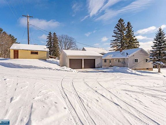 4th image of 815 3rd St N