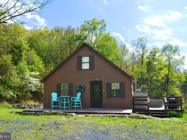 8903 Back Creek Rd, Capon Springs, WV 26823