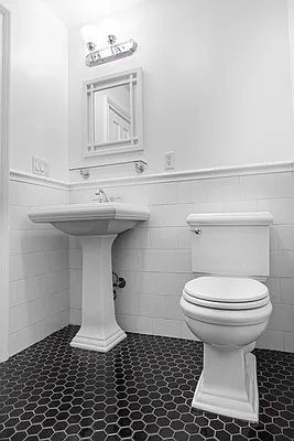 Rented by Corcoran | media 22