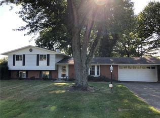 3525 Cambridge Dr, Springfield, OH 45503