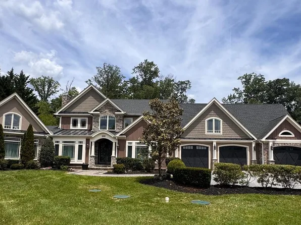 1900 Tea Mint Dr, Westminster, MD 21157