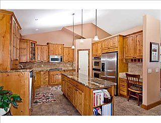 3rd image of 54 Evergreen Dr