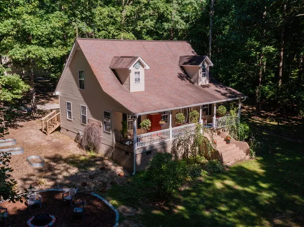 829 Bland Rd, Estill Springs, TN 37330