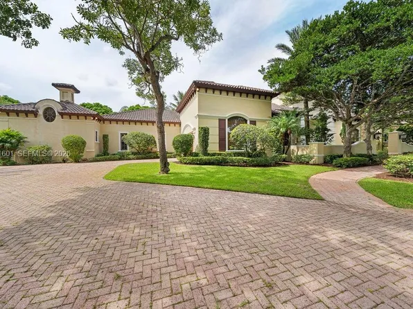 9001 SW 59th Ct, Pinecrest, FL 33156