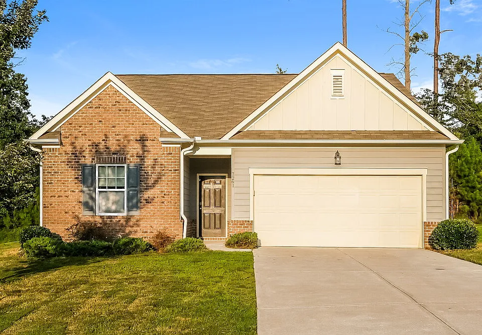 7261 Lacey Dr
