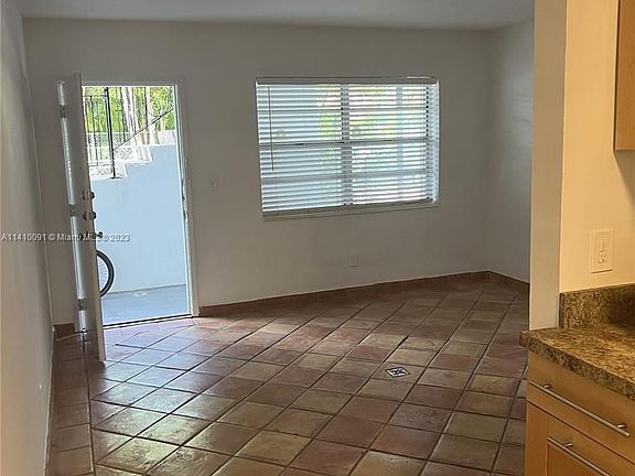 4th image of 645 NE 77th St APT 8
