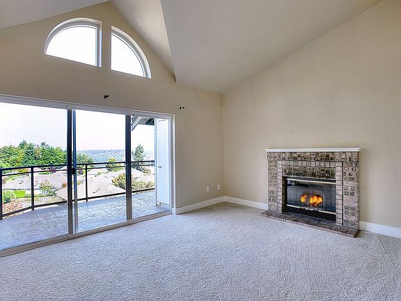3rd image of 3008 N Narrows Dr Unit E304