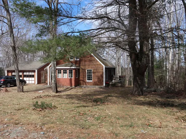 10 Gladwick Way, Ellsworth, ME 04605