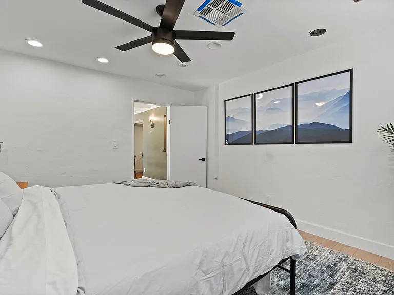 8744 N 6th Dr — Photo 36