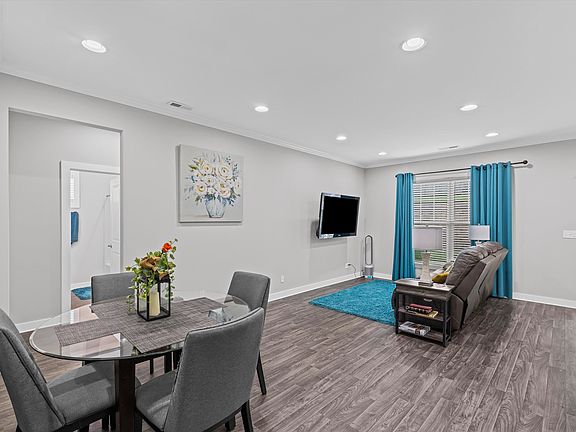 5th image of 2665 Central Park Ct