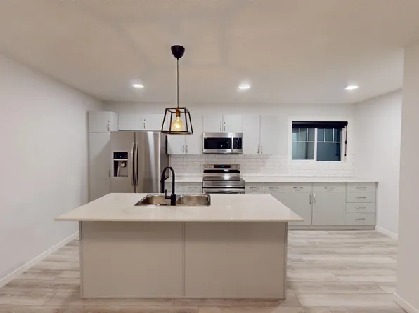 63 McLaughlin Dr, Spruce Grove, AB T7X 0E1