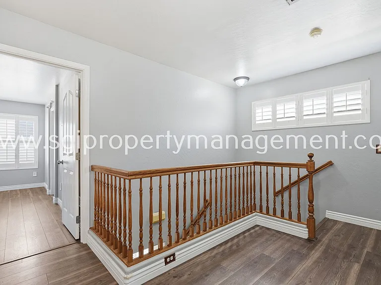115 W Mountain Sage Dr — Photo 18