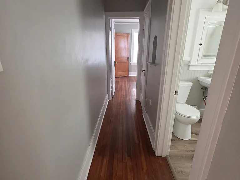 4562 Charles St — Photo 17
