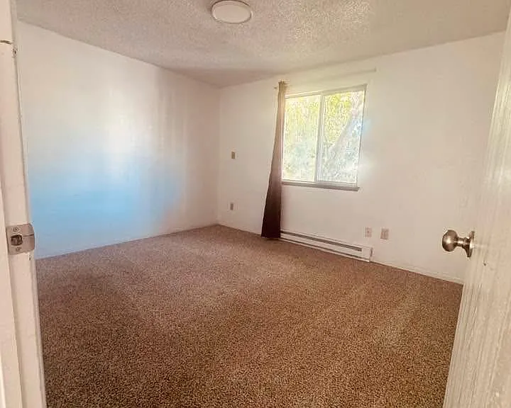 102 E Helena Ave — Photo 11