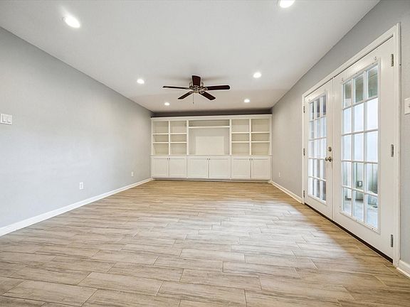 4th image of 5005 Georgi Ln APT 36