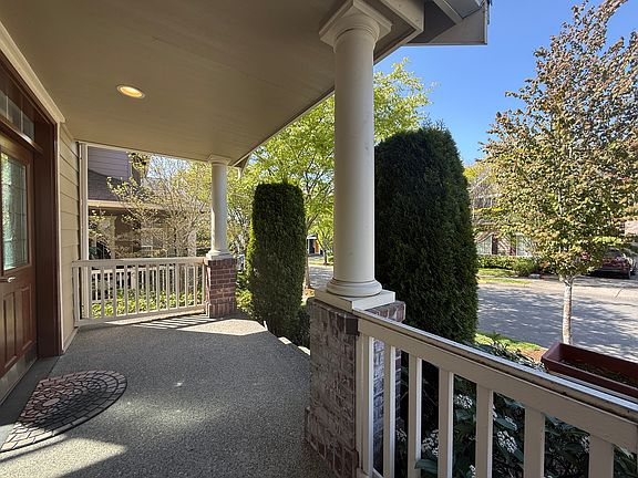 2nd image of 3293 NE Marquette Way