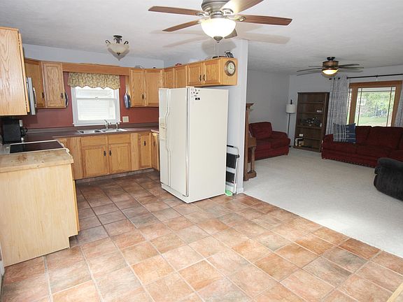 4th image of 3219 9th Ave