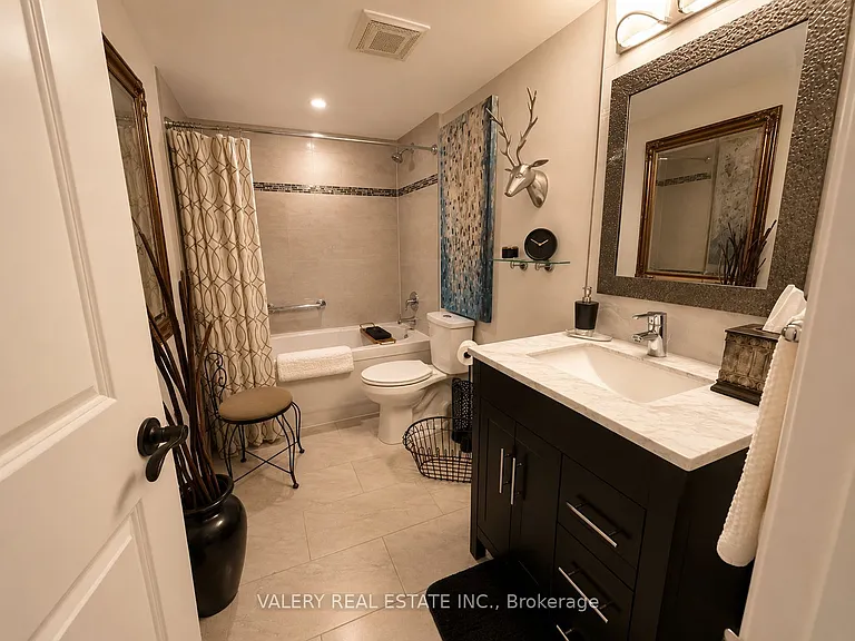 25 Cumberland Ln #214 — Photo 8