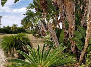 571 Putter Ln, Longboat Key, FL 34228