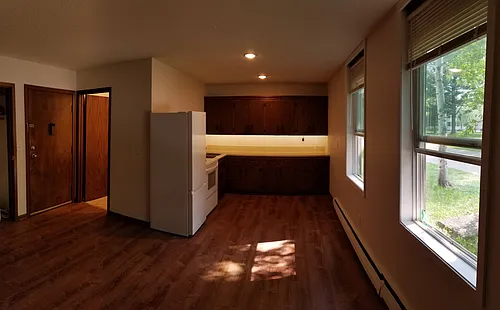 304 4th St NE #5 Photo 1