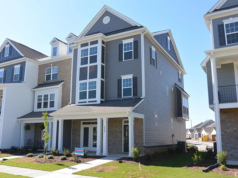 2909 Great Lawn Rd