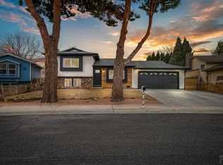 33 Hudspeth Ln, Pueblo, CO 81005