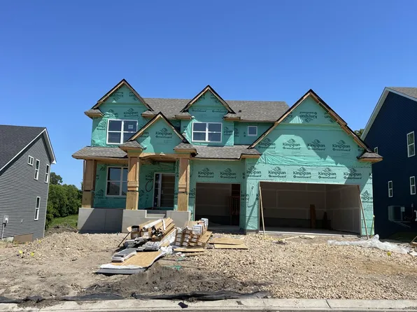 2469 Rock Elm Rd, Shakopee, MN 55379
