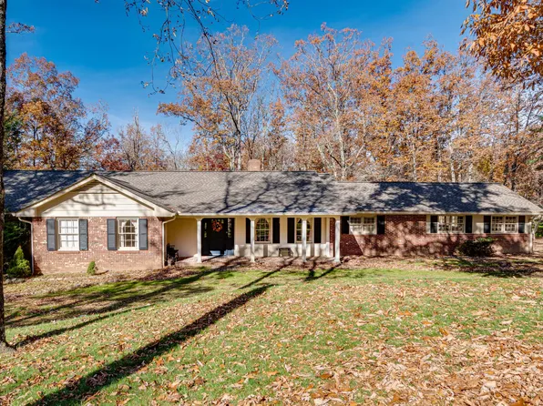 1017 Cumberland Rd, Chattanooga, TN 37419