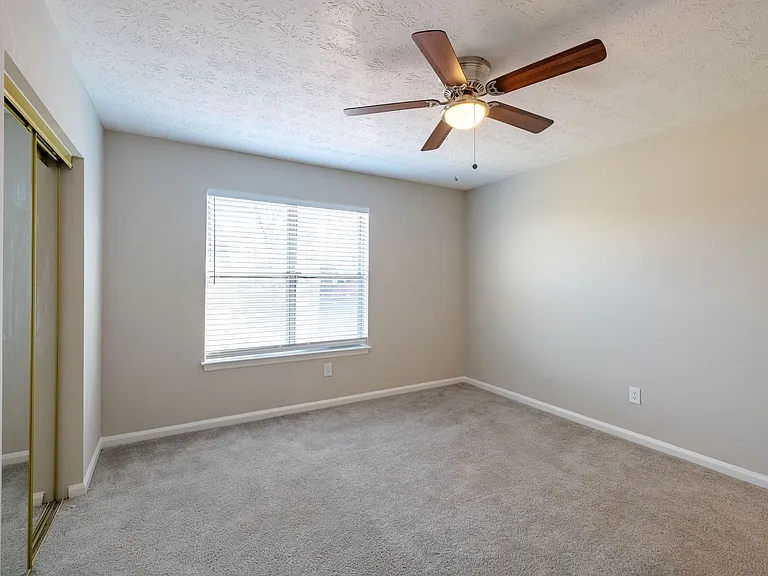 Westside Court | Modern Living in the Heart of Westside — Photo 14