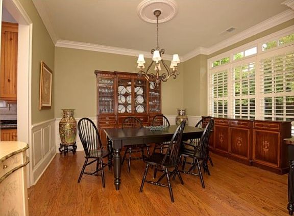 4th image of 4656 Aberlour Way