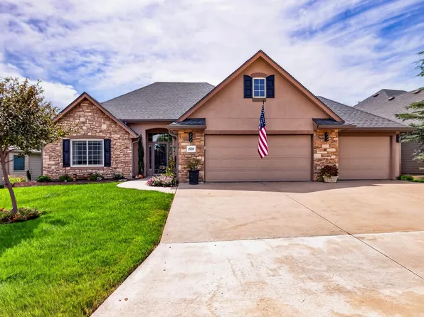 2225 SW Millers Glen Dr, Topeka, KS 66614