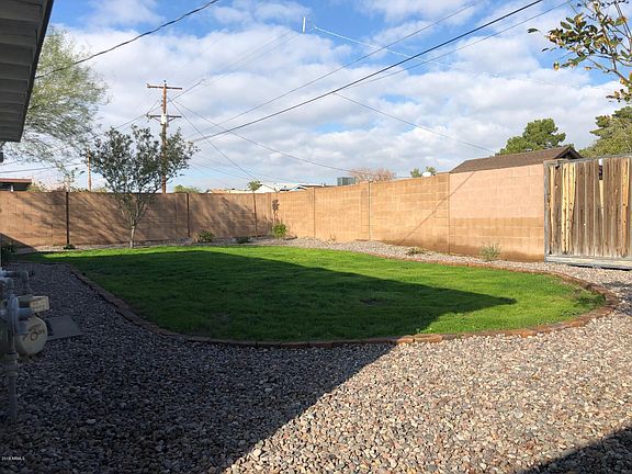 4th image of 328 E Papago Dr