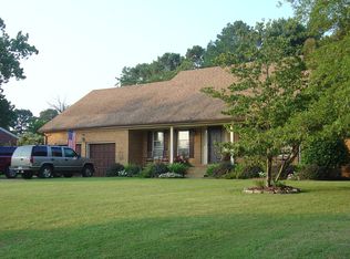 5125 S Lake Rd, Virginia Beach, VA 23455