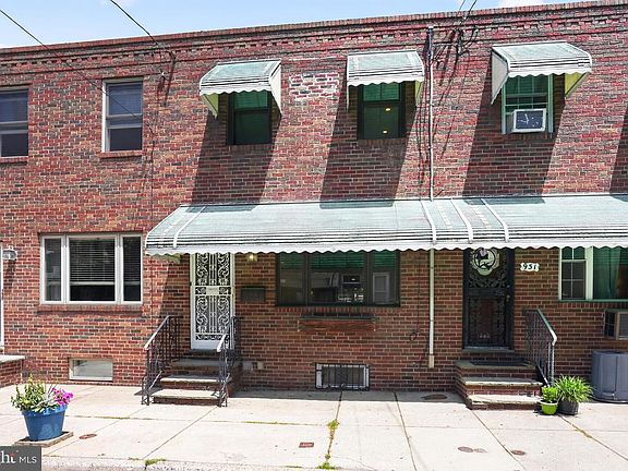 2nd image of 933 Fernon St