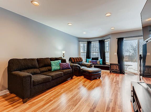 4th image of 486 Nicole Dr APT B