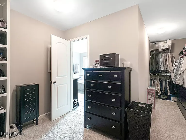 1919 Carabiner Way — Photo 21
