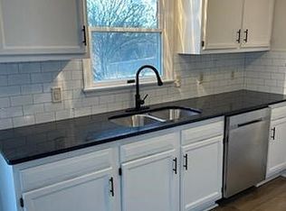 3862 Albert Ave, Greencastle, PA 17225