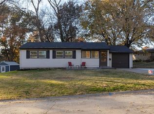 6104 N Forest Ave, Kansas City, MO 64118