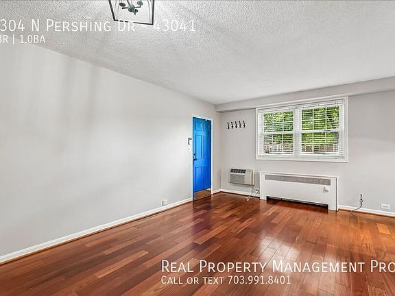 3rd image of 4304 N Pershing Dr #43041