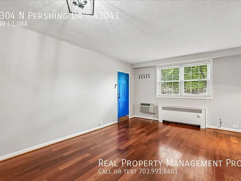 4304 N Pershing Dr #43041 — Photo 3