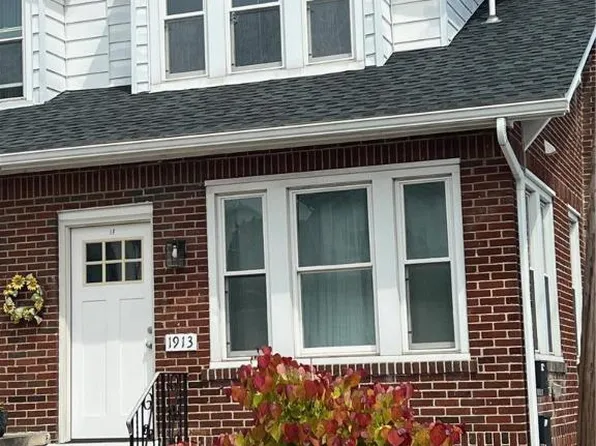 1913 W Livingston St, Allentown, PA 18104